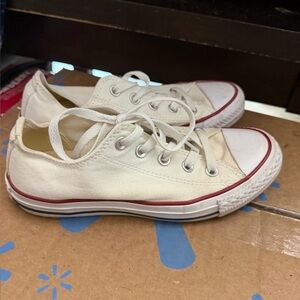 Converse Men’s Size 4 Women’s Size 6 Shoes